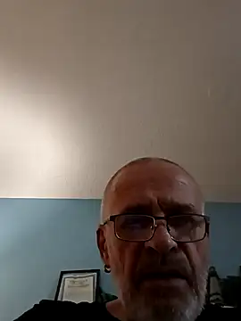 geilerschwanz64 online show from 01/17/25, 12:53