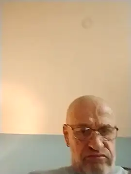 geilerschwanz64 online show from 11/04/25, 10:47