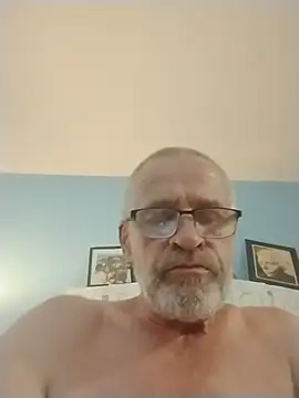 Snapshot of geilerschwanz64 chatting on 07/18/26, 07:12 geilerschwanz64 online show from 07/18/26, 07:12