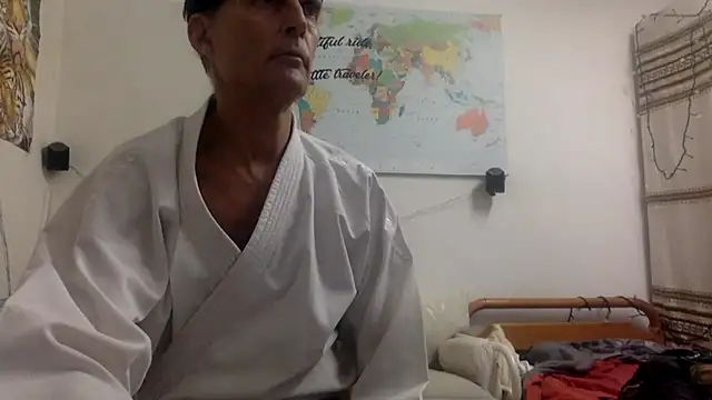 TowaFreespirit online show from 12/04/24, 03:54