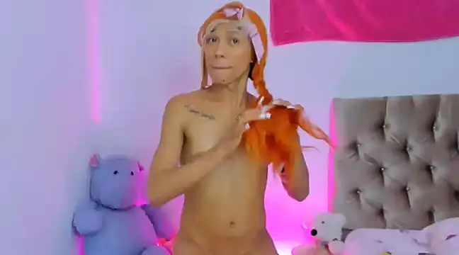 Snapshot of StassieBell chatting on 02/18/25, 08:27 StassieBell online show from 02/18/25, 08:27