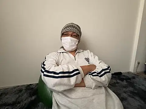 Grandpa29hijii online show from 03/01/25, 08:02