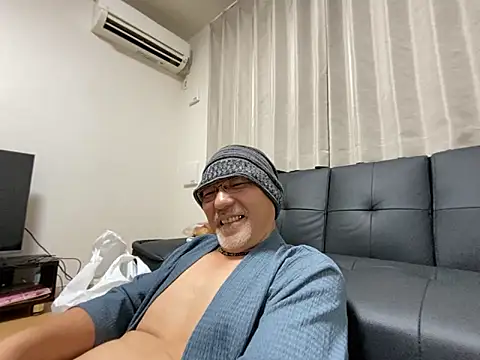 Grandpa29hijii online show from 10/10/25, 01:10