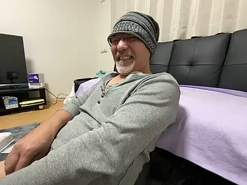 Grandpa29hijii online show from 01/10/26, 01:02