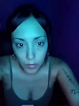 Snapshot of shishiii_11 chatting on 12/29/24, 06:03 shishiii 11 online show from 12/29/24, 06:03