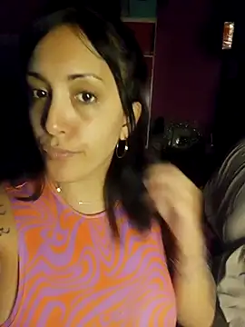 Snapshot of shishiii_11 chatting on 02/16/25, 04:09 shishiii 11 online show from 02/16/25, 04:09