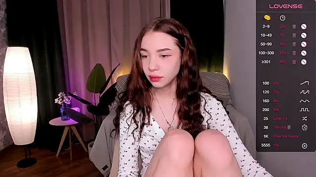 Snapshot of MilliBrown_ chatting on 02/02/25, 06:15 MilliBrown online show from 02/02/25, 06:15