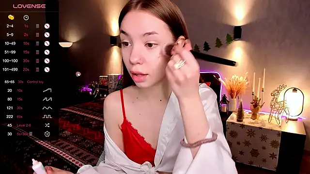 Snapshot of MilliBrown_ chatting on 12/16/25, 08:08 MilliBrown online show from 12/16/25, 08:08