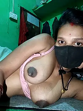 Hoty girl 143 online show from 03/02/26, 07:15