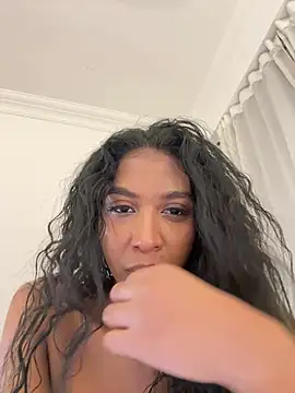 IamCrystal2 online show from 05/16/26, 01:02