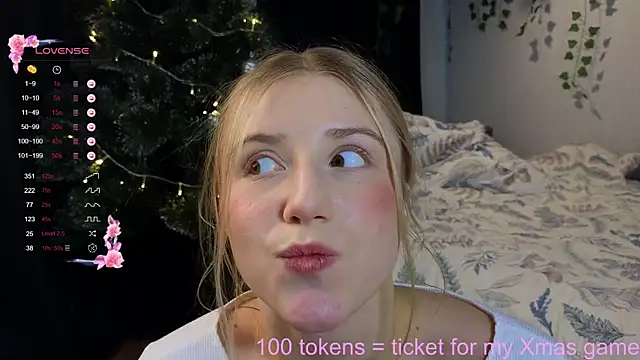 ArianaMur online show from 12/24/24, 07:06