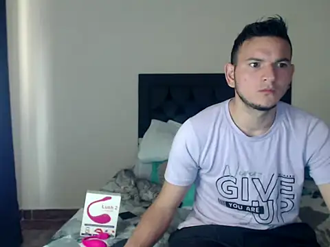 Latin Boy24 online show from 03/15/26, 02:23