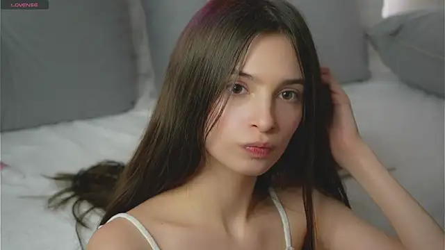 EvaLung777 online show from 02/11/25, 04:02