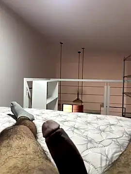 Snapshot of Lui19892 chatting on 09/16/25, 07:59 Lui19892 online show from 09/16/25, 07:59