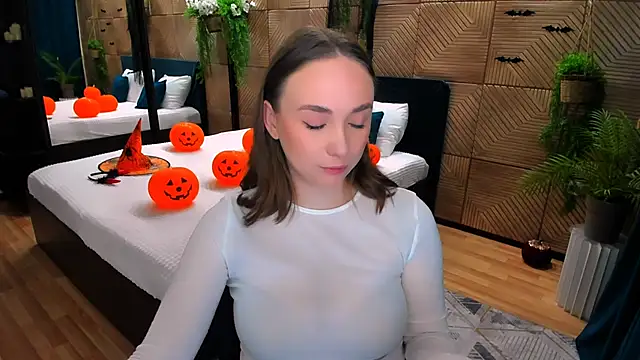 TrueReincarnation online show from 11/02/25, 10:17