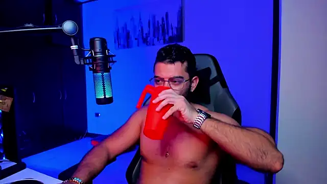 BrunoD31 online show from 10/06/25, 01:58