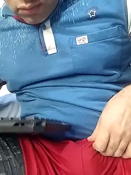 Snapshot of CRISTHIAN_GREY01 chatting on 03/12/25, 03:18 CRISTHIAN GREY01 online show from 03/12/25, 03:18