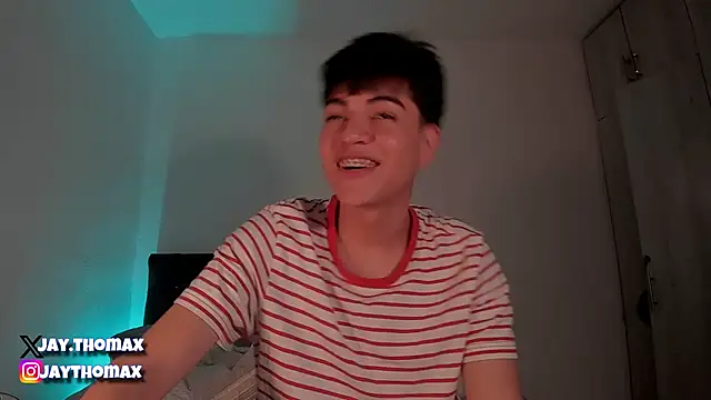 Snapshot of JaycoThomas chatting on 12/17/24, 06:02 JaycoThomas online show from 12/17/24, 06:02