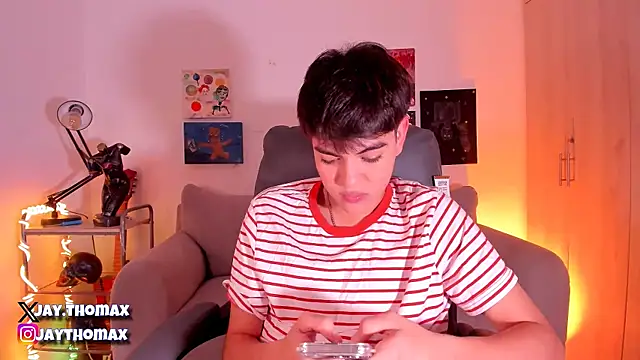 Snapshot of JaycoThomas chatting on 03/19/25, 01:32 JaycoThomas online show from 03/19/25, 01:32