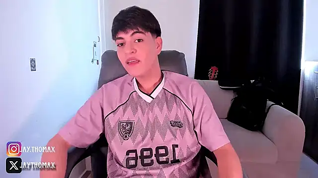 Snapshot of JaycoThomas chatting on 10/05/25, 09:24 JaycoThomas online show from 10/05/25, 09:24