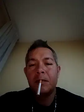 Snapshot of xxxx198756 chatting on 03/14/25, 02:42 xxxx198756 online show from 03/14/25, 02:42