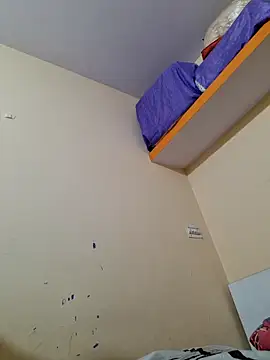 KissesBoyAD online show from 12/19/24, 09:49