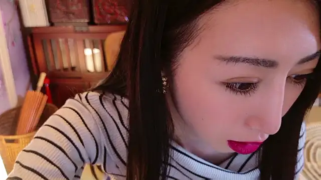 Snapshot of aya__me chatting on 12/07/24, 06:43 aya  me online show from 12/07/24, 06:43