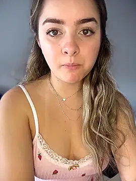 imlindapink online show from 11/14/25, 04:38