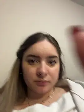 imlindapink online show from 12/18/25, 06:58