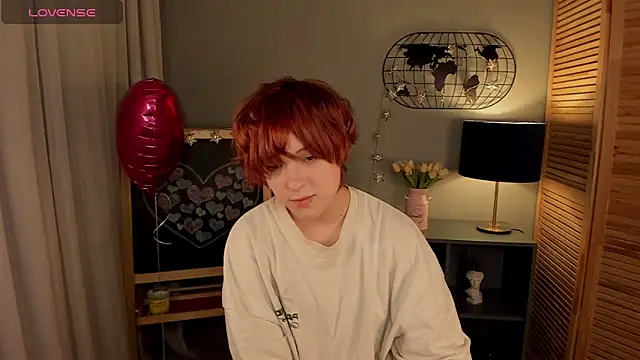 fiamoory online show from 02/11/25, 04:33
