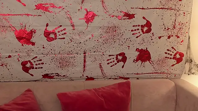 Snapshot of fiamoory chatting on 10/30/25, 01:18 fiamoory online show from 10/30/25, 01:18