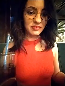 Snapshot of saidaskye chatting on 12/17/24, 03:28 saidaskye online show from 12/17/24, 03:28