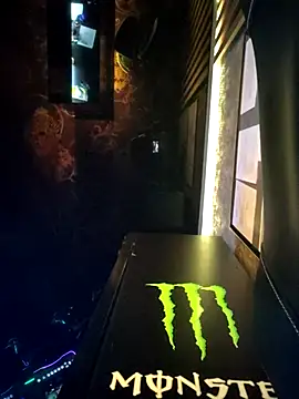 Snapshot of saidaskye chatting on 03/11/25, 10:31 saidaskye online show from 03/11/25, 10:31