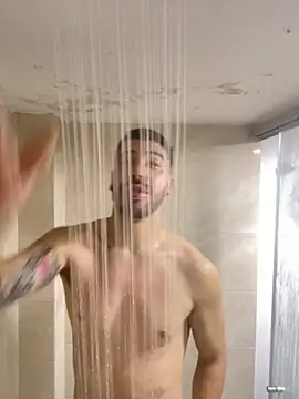 Guyinthemountain online show from 09/27/25, 01:10