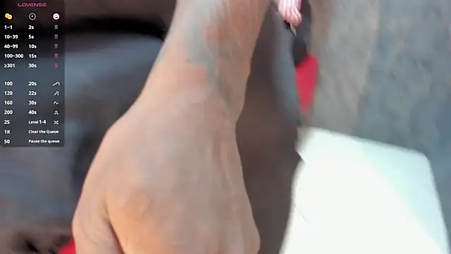 TOWERS21  online show from 03/12/25, 08:20