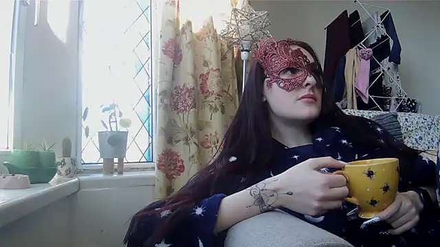 LexiSnowUK online show from 03/17/26, 10:07