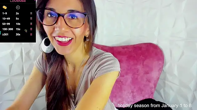 Snapshot of _jade_white_ chatting on 12/27/24, 01:07 jade white online show from 12/27/24, 01:07