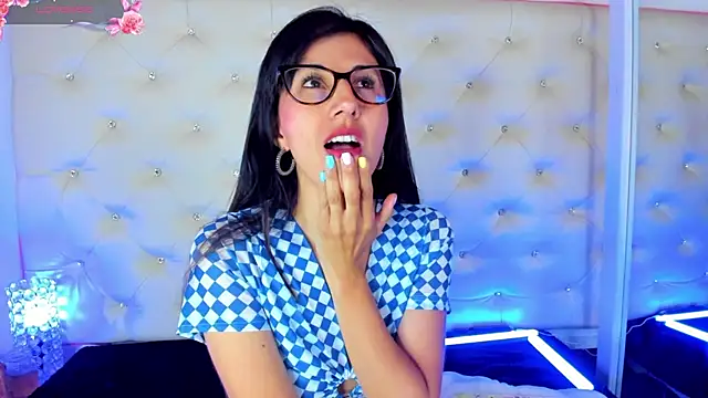 Snapshot of _jade_white_ chatting on 01/30/25, 12:06 jade white online show from 01/30/25, 12:06