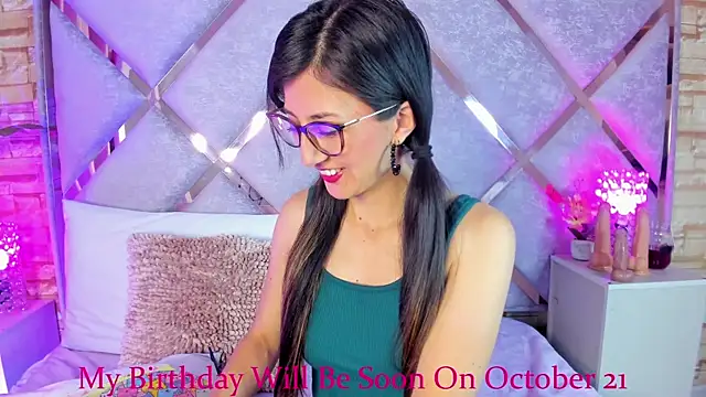 Snapshot of _jade_white_ chatting on 09/16/25, 01:12 jade white online show from 09/16/25, 01:12