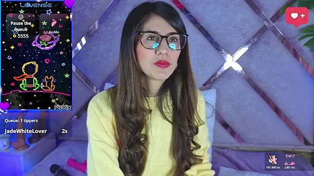  jade white  online show from 03/24/26, 02:11