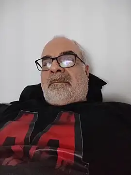 Snapshot of Satiro_Sevilla chatting on 12/02/25, 11:56 Satiro Sevilla online show from 12/02/25, 11:56