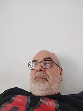 Satiro Sevilla online show from 02/26/26, 02:38