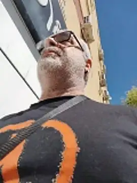 Satiro Sevilla online show from 04/05/26, 12:24