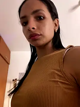 Snapshot of AnnitaSerna_ chatting on 09/30/25, 01:27 AnnitaSerna online show from 09/30/25, 01:27