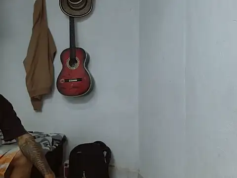 Snapshot of latino_hotxxx chatting on 03/16/25, 04:34 latino hotxxx online show from 03/16/25, 04:34