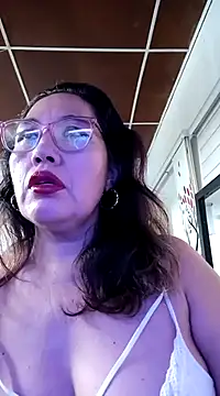 Snapshot of anniecoopeer chatting on 02/17/25, 02:48 anniecoopeer online show from 02/17/25, 02:48