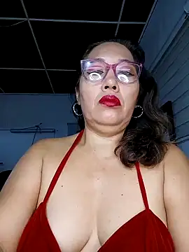 Snapshot of anniecoopeer chatting on 02/22/25, 01:24 anniecoopeer online show from 02/22/25, 01:24