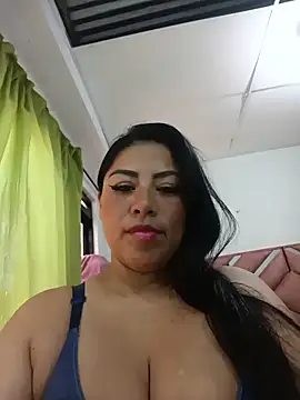 Snapshot of moan_sex2 chatting on 05/24/26, 08:14 moan sex2 online show from 05/24/26, 08:14