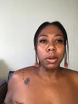 IsabellaaSmith online show from 01/03/25, 01:03