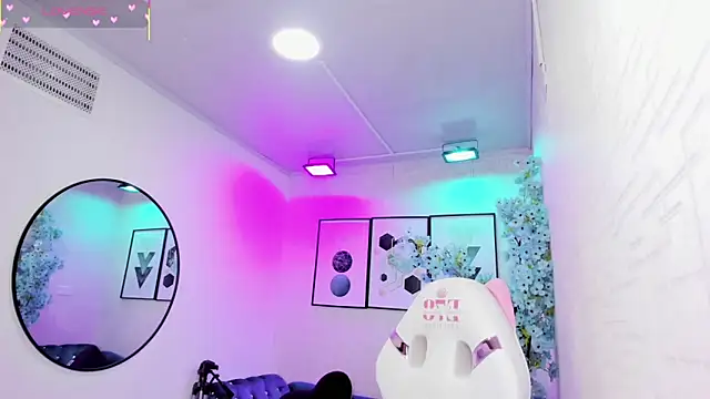 Tiara rr online show from 03/20/26, 03:22